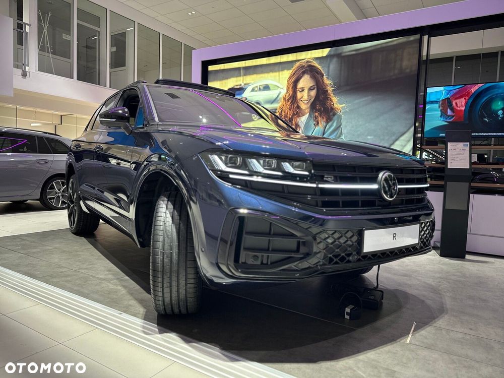 Volkswagen Touareg 3.0 V6 TDI 4Motion R-Line - 4