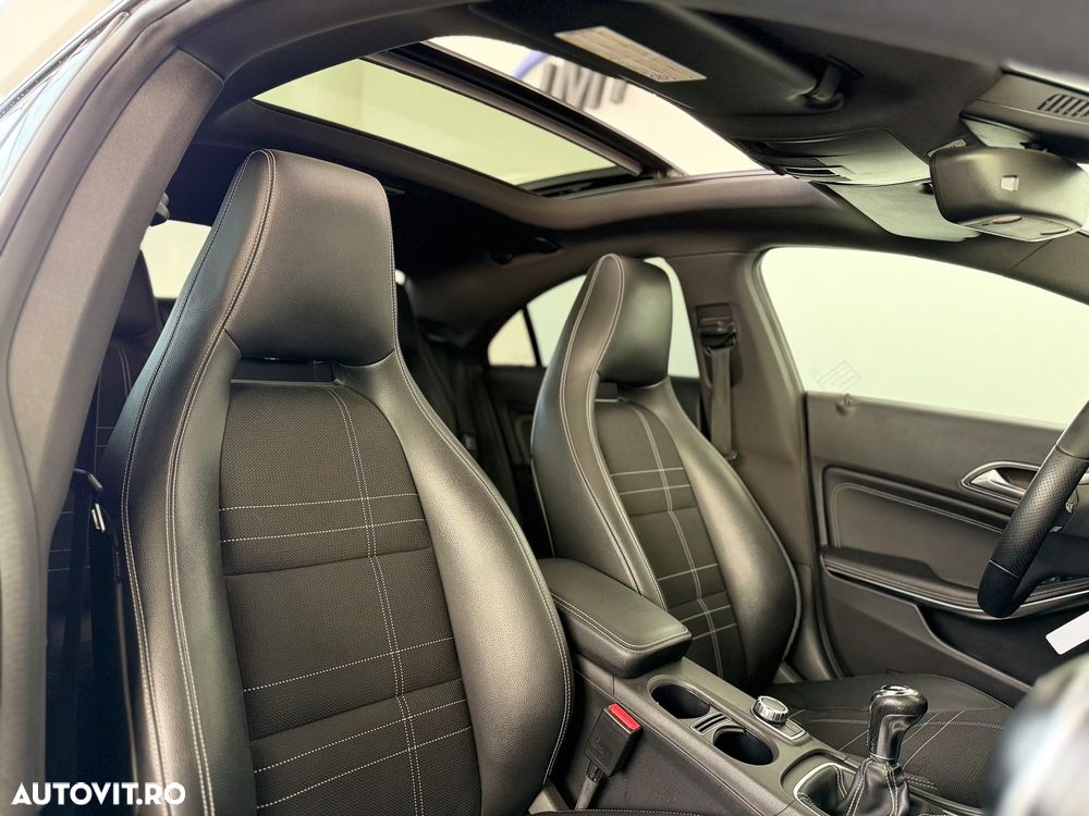 Mercedes-Benz CLA 180 UrbanStyle Edition - 14