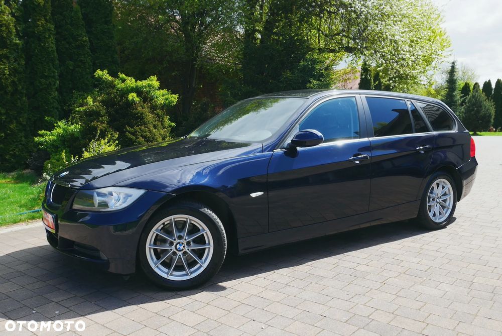 BMW Seria 3 318d - 6