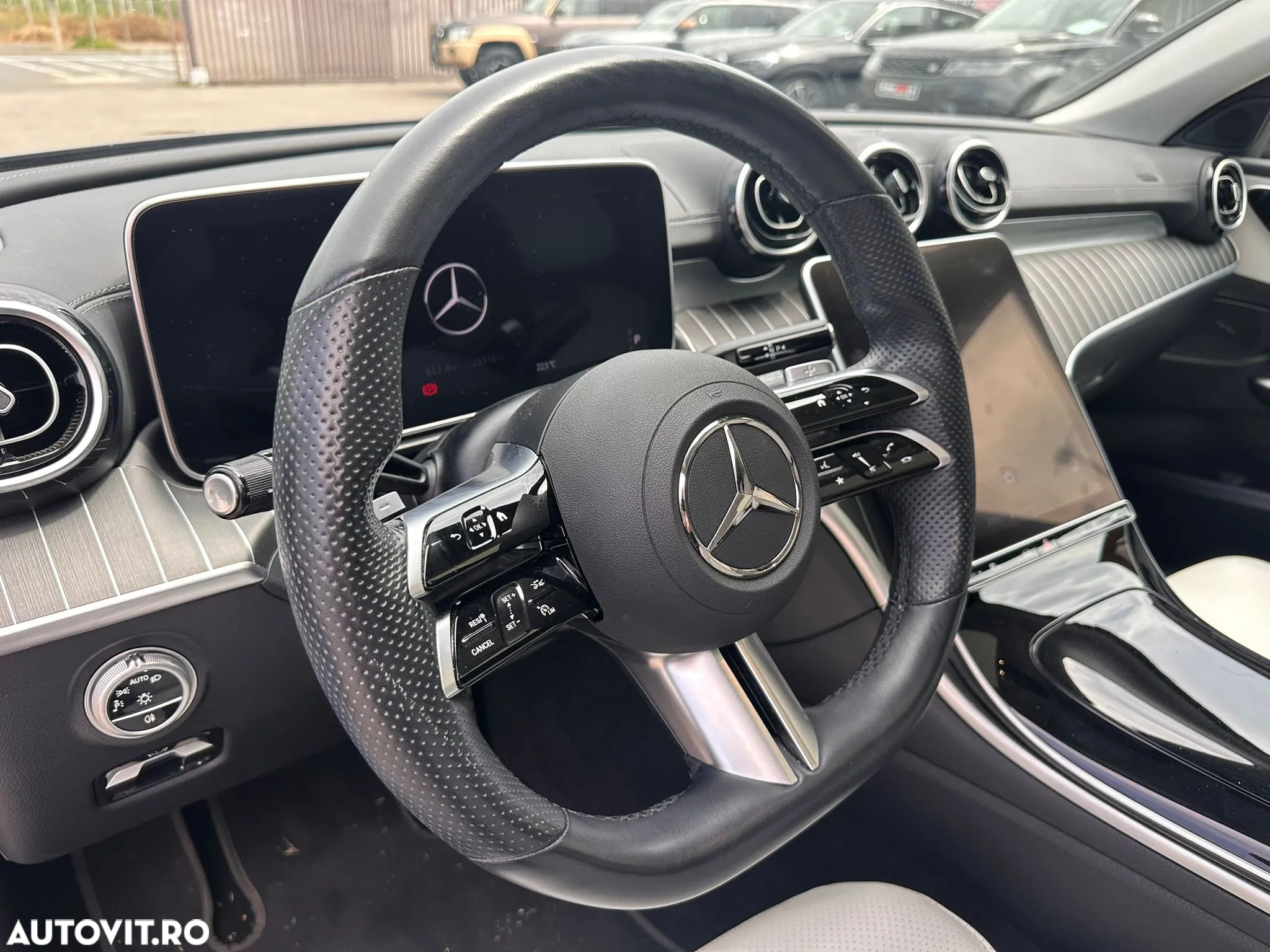 Mercedes-Benz C 300 d T 9G-TRONIC AMG Line - 15