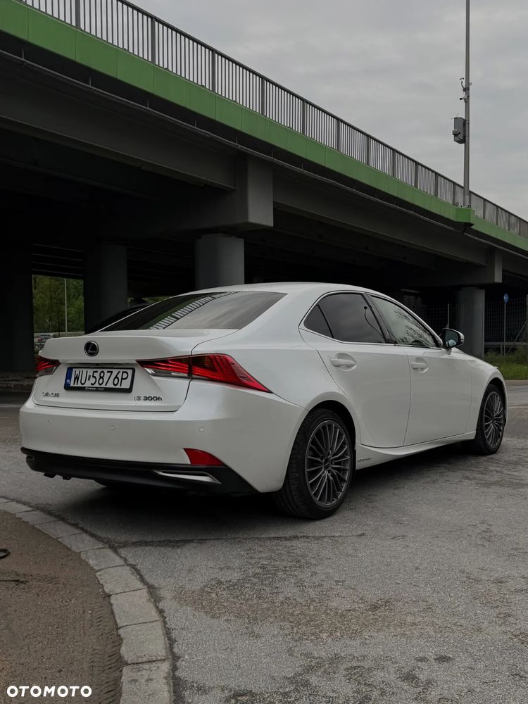 Lexus IS 300h Elegance - 5