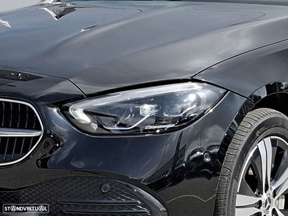 Mercedes-Benz C 300 e Avantgarde - 3