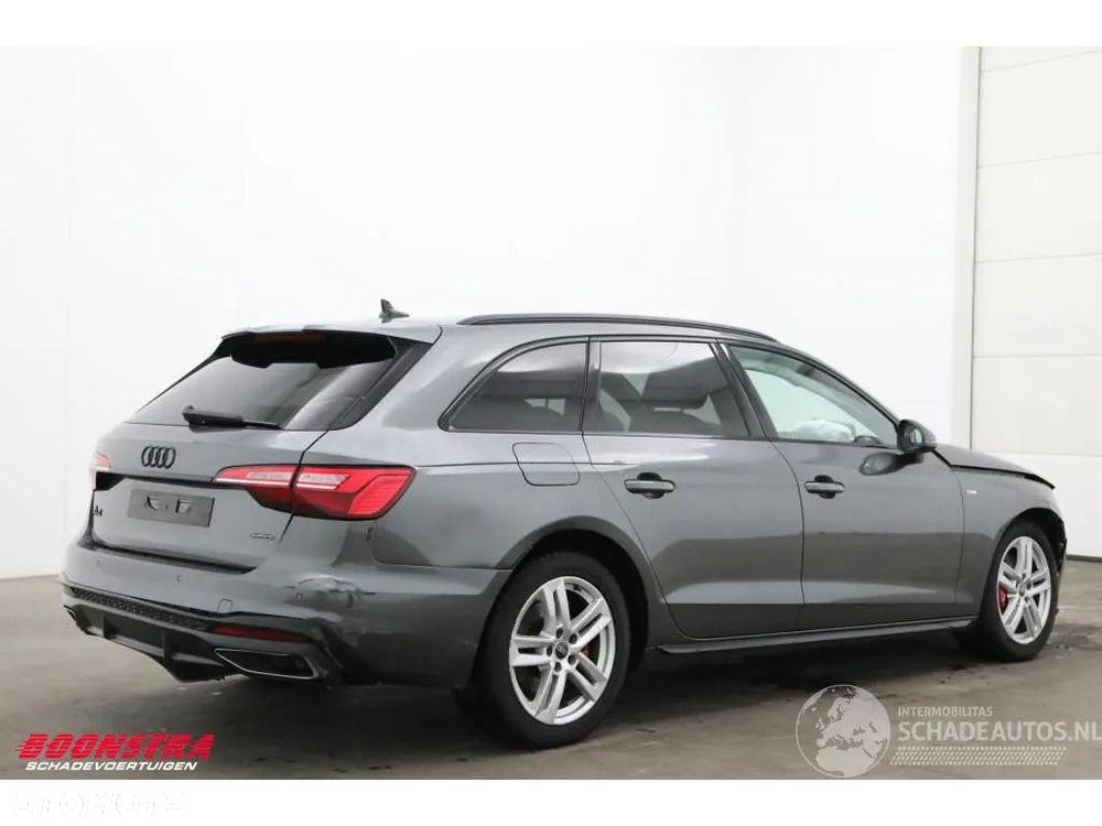 Audi A4 - 4