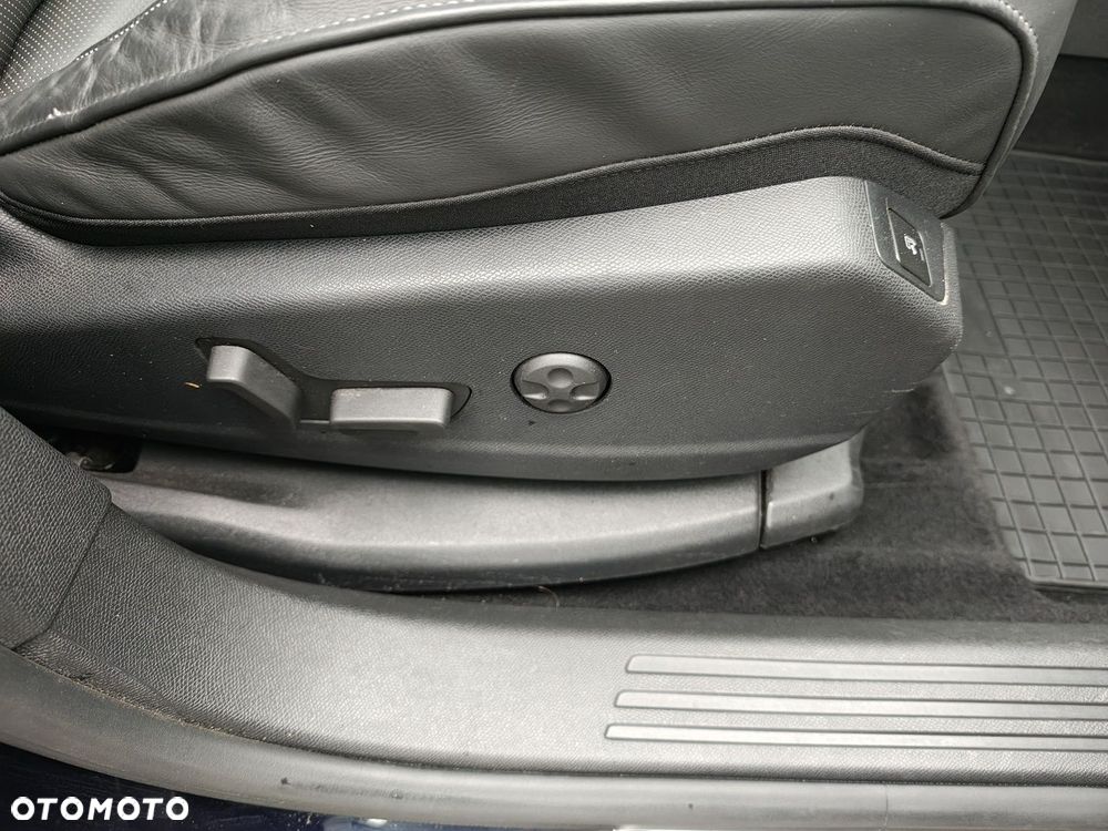 DS Automobiles DS 7 Crossback 1.6 PureTech Grand Chic - 17