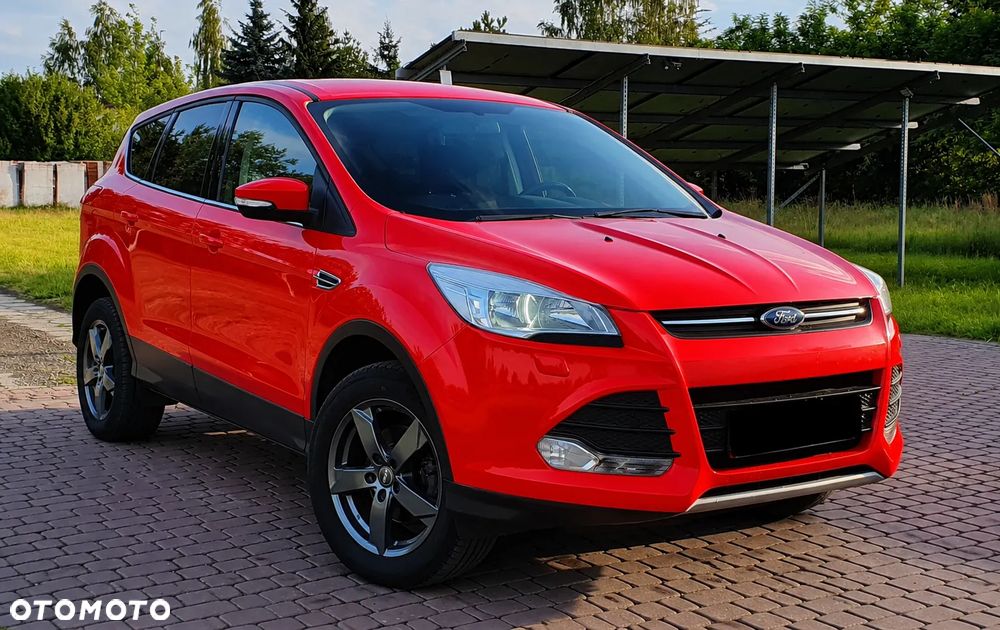 Ford Kuga 1.5 EcoBoost 2x4 Trend - 3