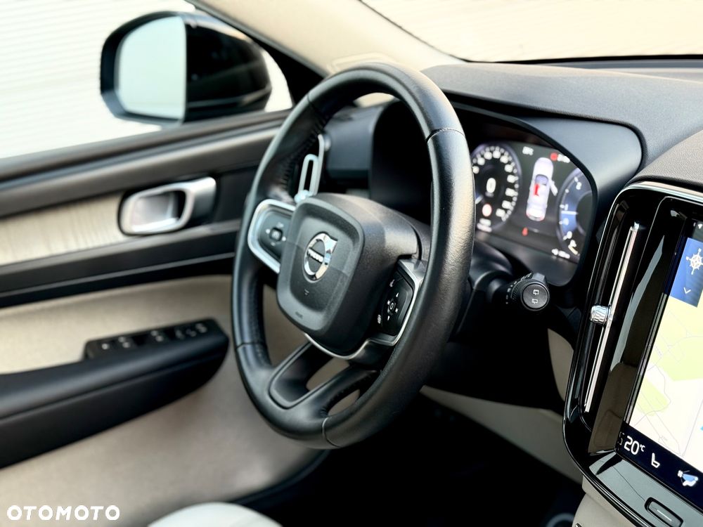 Volvo XC 40 D3 SCR Inscription - 32