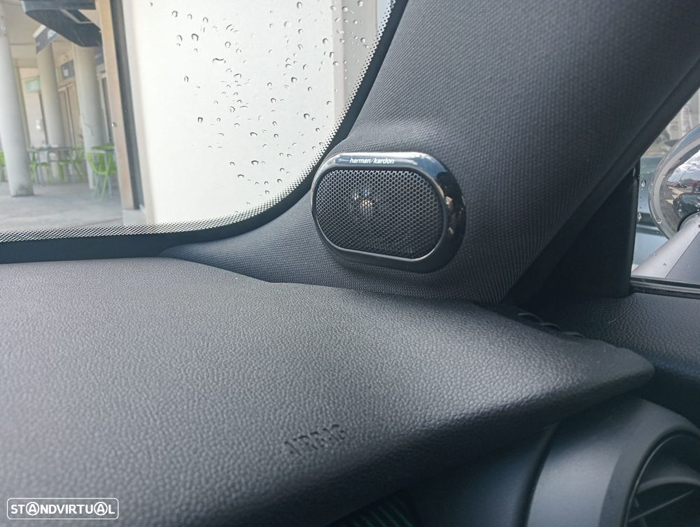 MINI 3 Portas Cooper Aut. 60 Years - 28