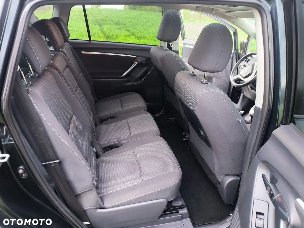 Toyota Verso - 19