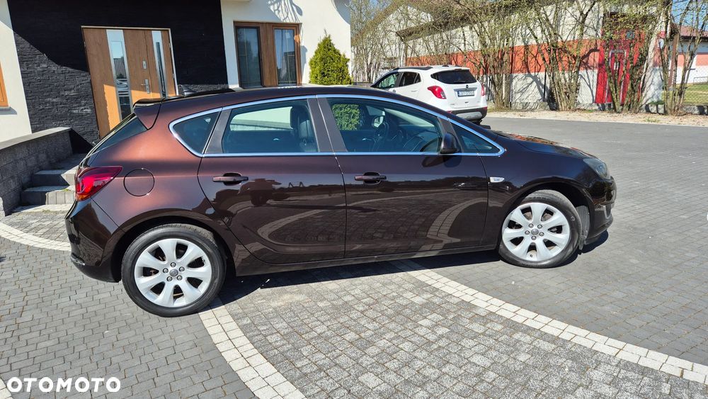 Opel Astra 1.4 T Cosmo S&S - 5