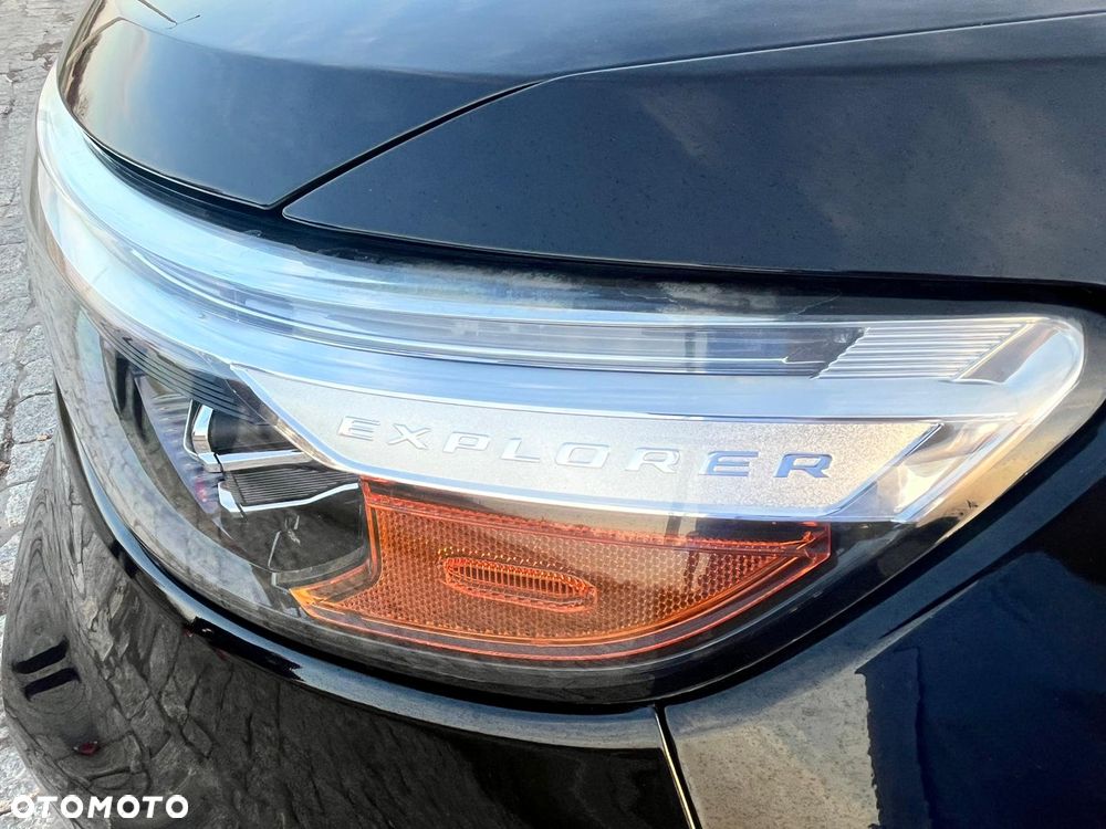 Ford Explorer - 9