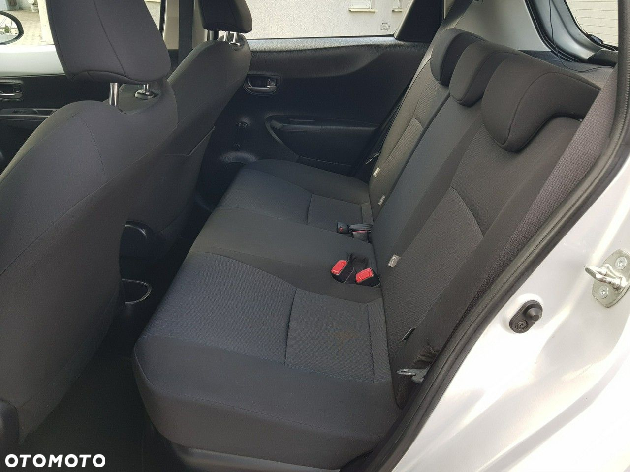 Toyota Yaris - 11