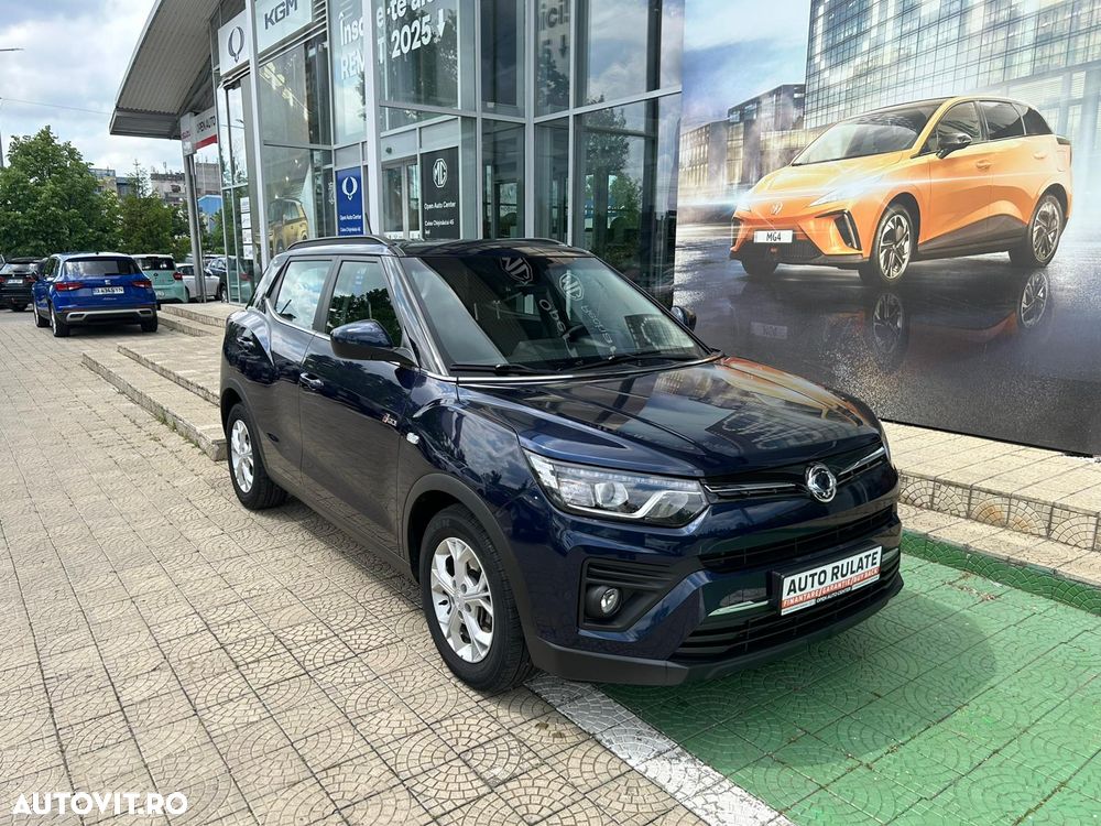 SsangYong Tivoli 1.5 T-GDi 4WD Automatik Black - 2