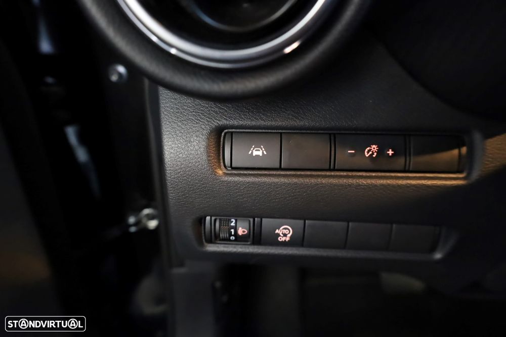 Nissan Juke 1.0 DIG-T N-Connecta DCT - 34