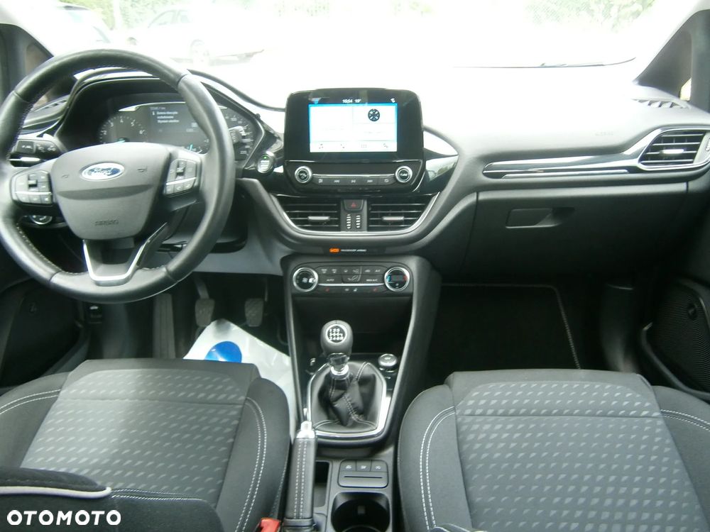 Ford Fiesta 1.0 EcoBoost S&S TITANIUM X - 8