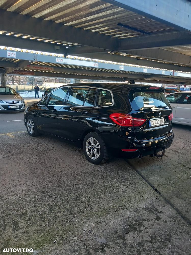 BMW Seria 2 218d Sport-Aut. Sport Line - 25