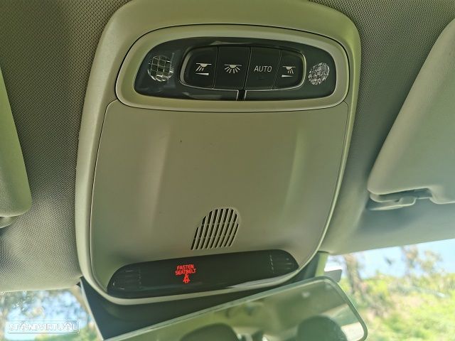 Volvo V40 Cross Country 2.0 D2 Kinetic Geartronic - 18