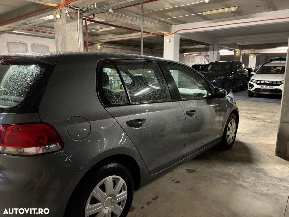 Volkswagen Golf 1.6 TDI DPF Comfortline - 7