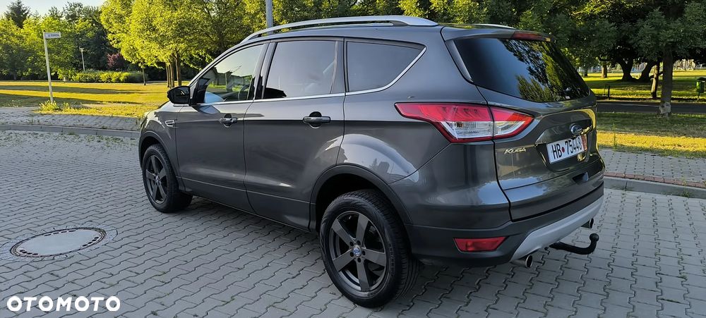 Ford Kuga 1.6 EcoBoost 2x4 Individual - 4