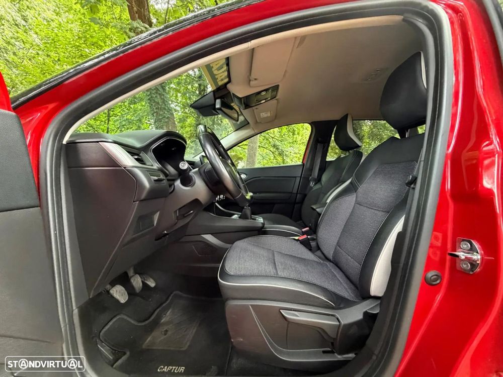 Renault Captur 1.0 TCe Exclusive - 37