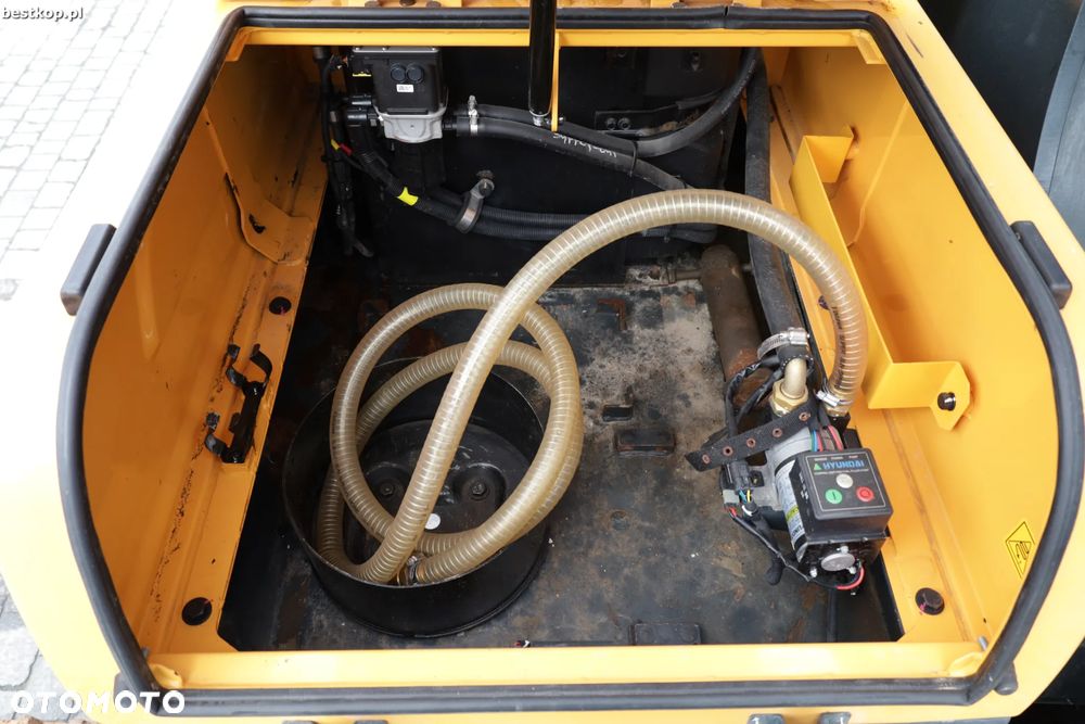 Hyundai HX300AL - 29