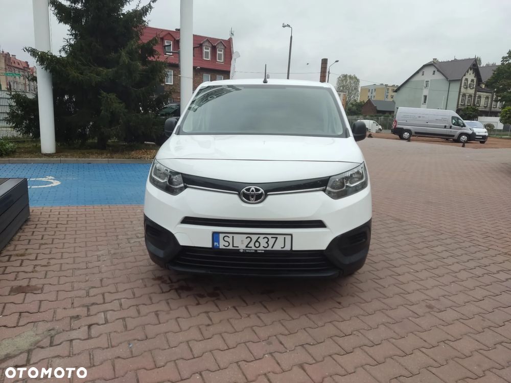 Toyota ProAce 1,5-l-D-4D L1 (6-Si.) - 4