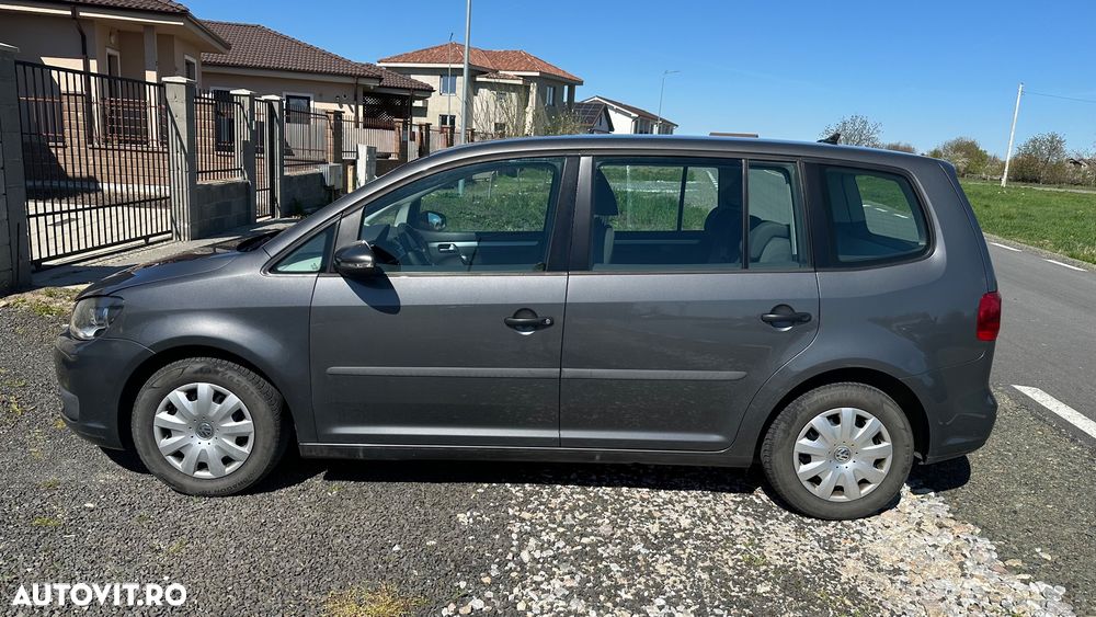 Volkswagen Touran 1.6 TDI BlueMotion Technology Trendline - 4