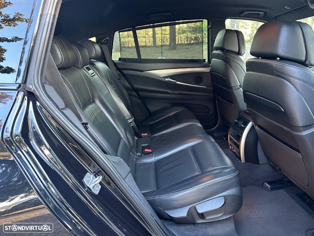 BMW 520 Gran Turismo d Pack M - 48