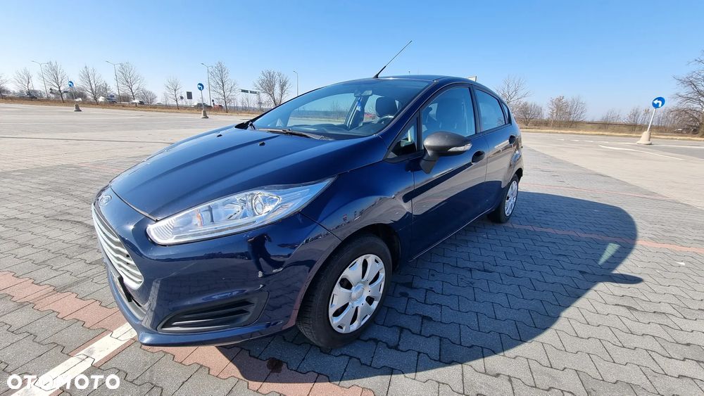Ford Fiesta - 9