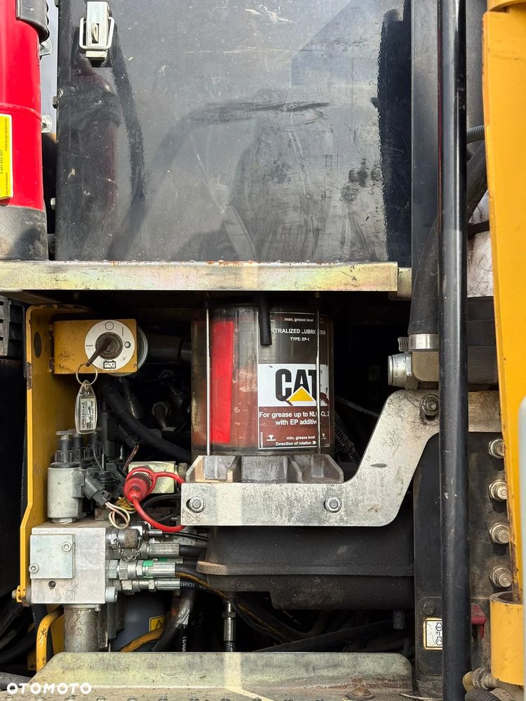 Caterpillar 315 D - 11