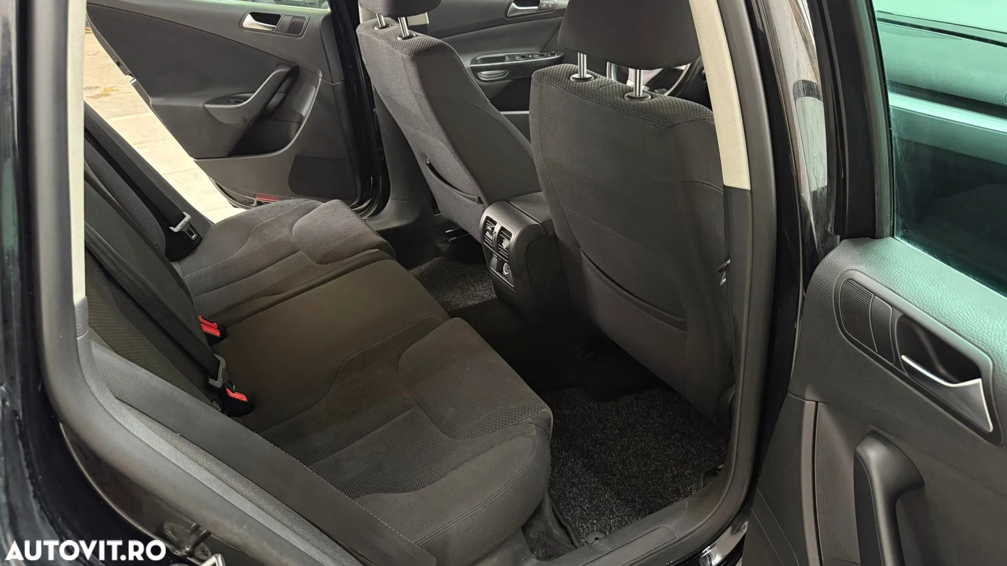 Volkswagen Passat Variant 1.4 TSI Comfortline DSG - 9