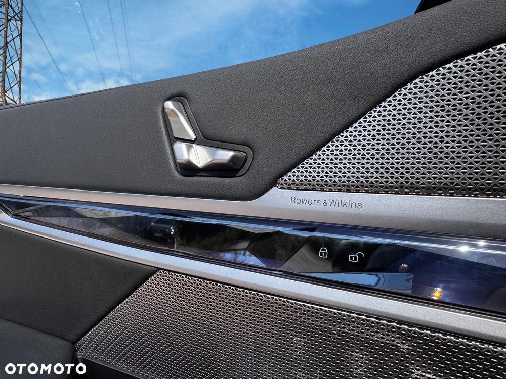 BMW Seria 7 - 11
