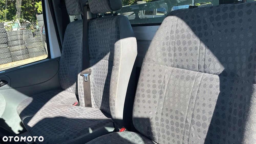 Ford Transit - 11