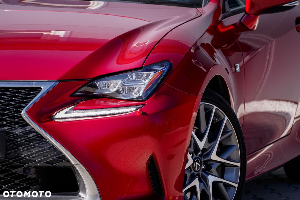 Lexus RC 200t / 300 F Sport - 20