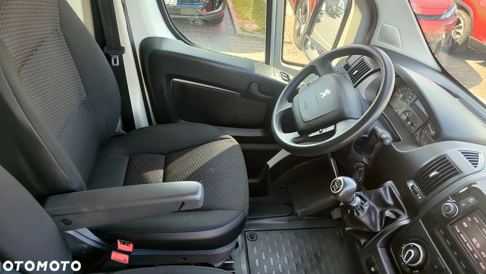 Peugeot Boxer - 14