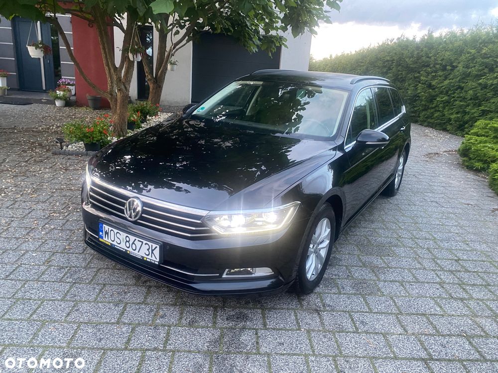 Volkswagen Passat 2.0 TDI (BlueMotion Technology) DSG Comfortline - 29