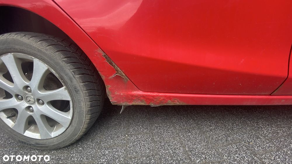 Mazda 2 - 5