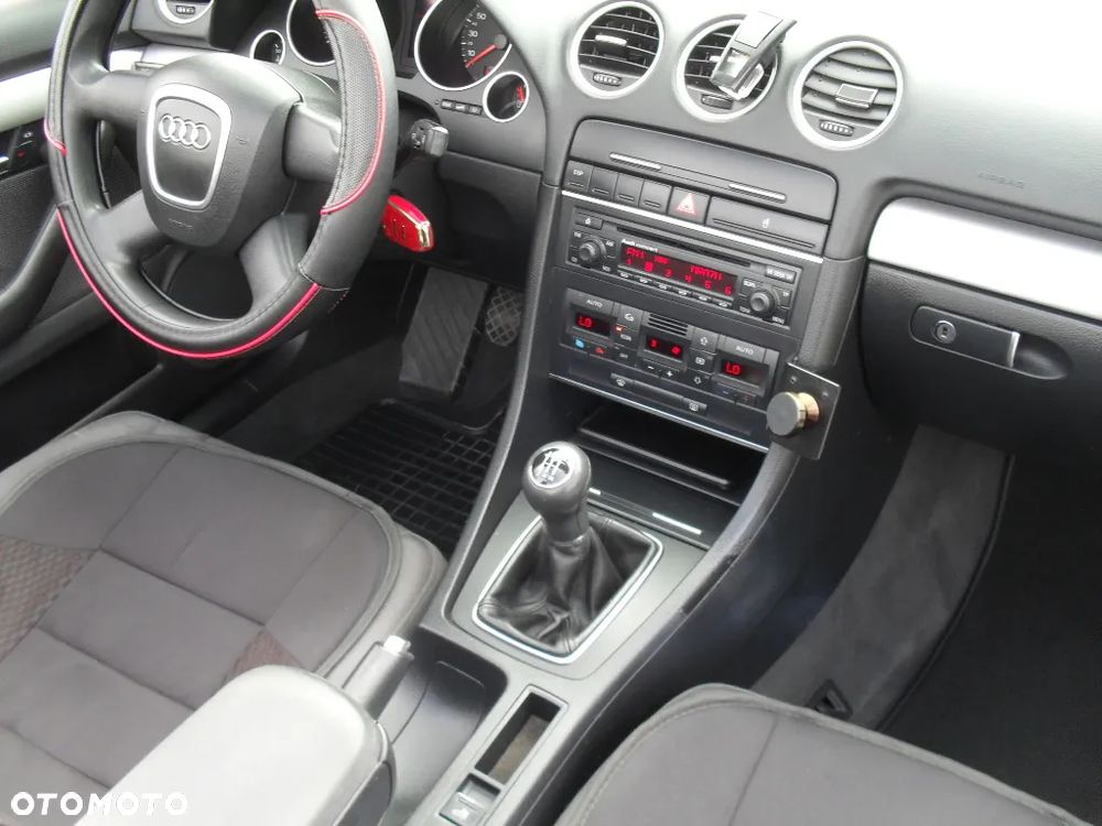 Audi A4 Cabrio 1.8T - 11