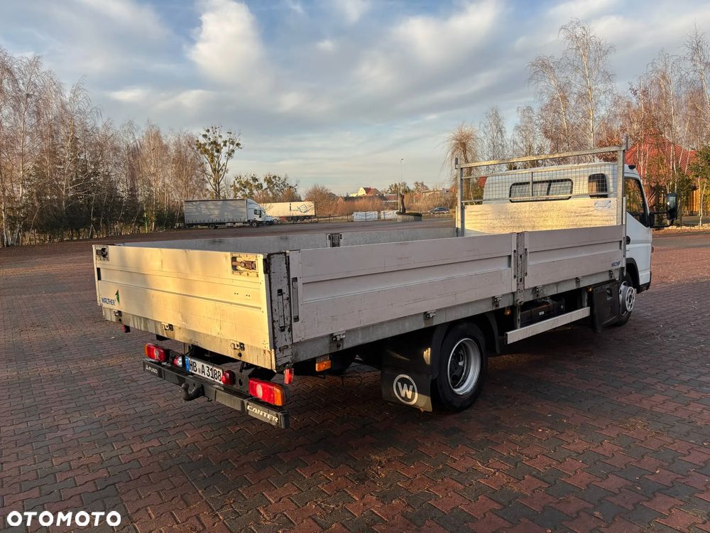 Mitsubishi FUSO Canter 7C15 - 7