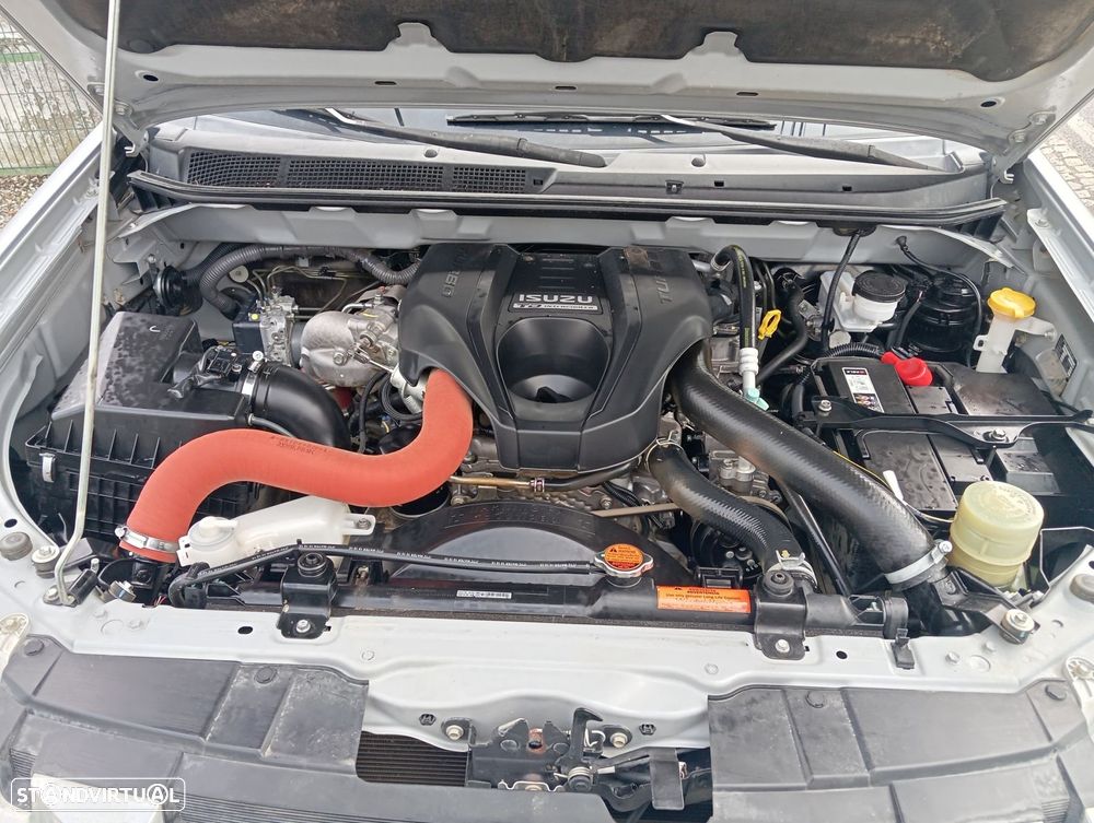 Isuzu D-Max 2.5 DTi CD 4WD LS - 17
