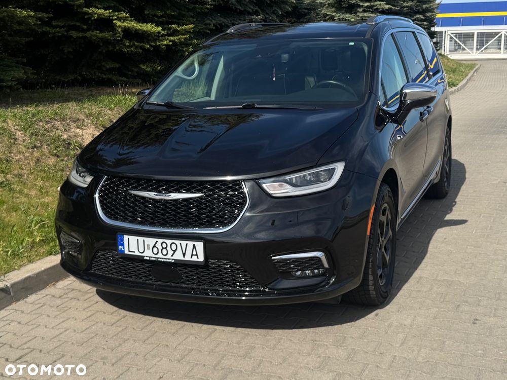 Chrysler Pacifica - 18