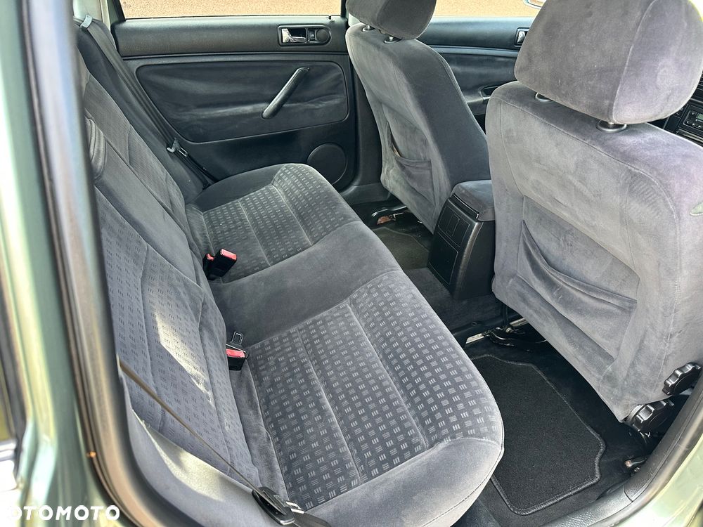 Volkswagen Passat 1.8T Comfortline - 7