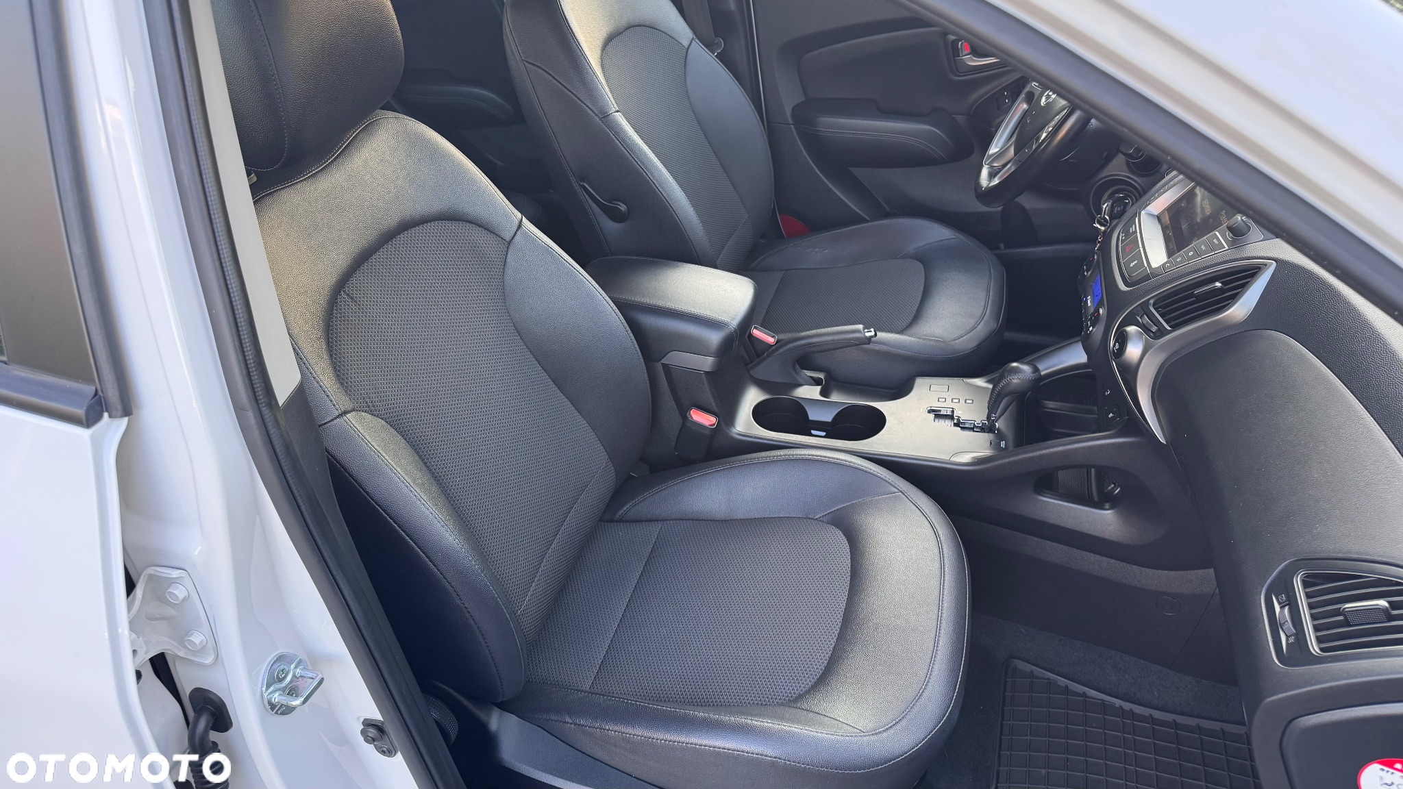 Hyundai ix35 - 14