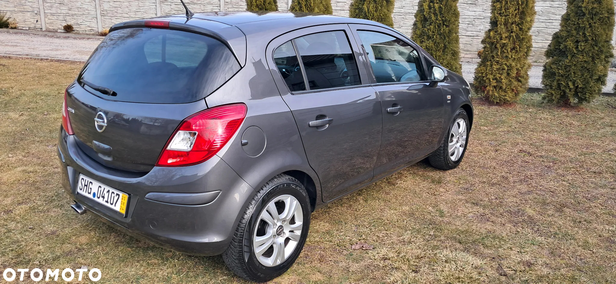 Opel Corsa 1.4 16V Satellite - 11