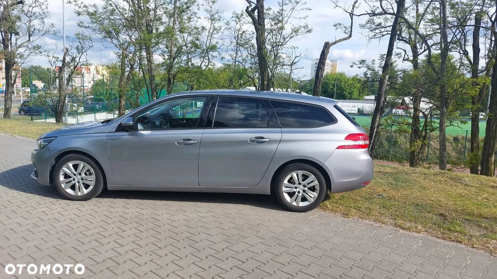 Peugeot 308 - 10
