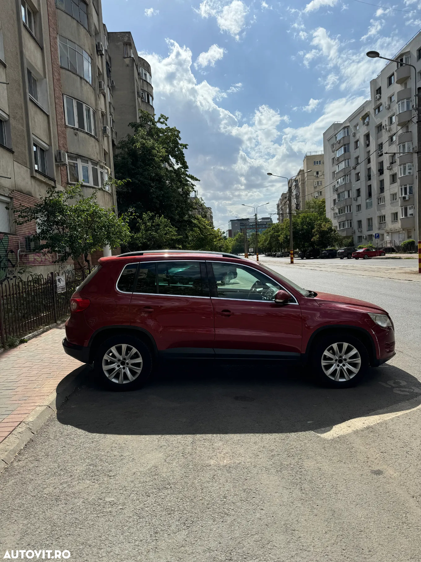 Volkswagen Tiguan - 6