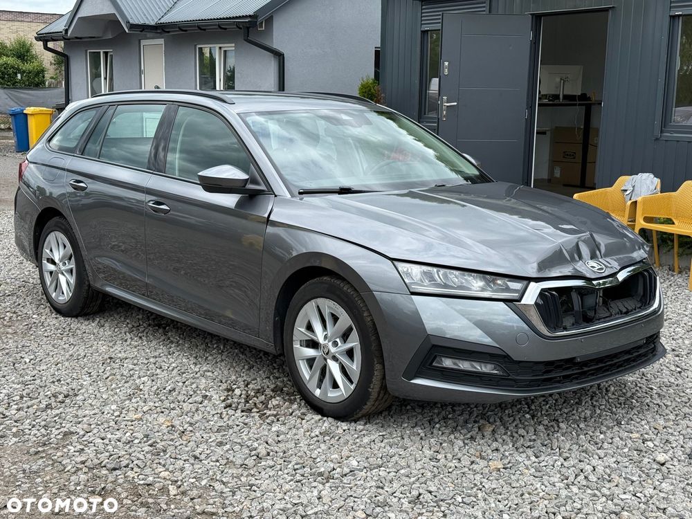 Skoda Octavia 1.0 TSI e-Tec Ambition DSG - 2