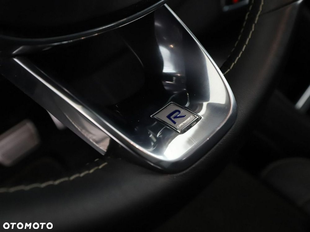Volvo XC 40 T5 AWD R-Design - 40