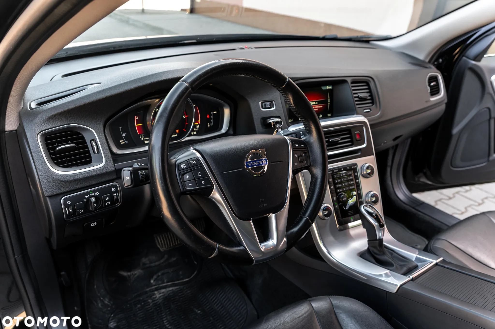 Volvo S60 D2 Geartronic Summum - 29