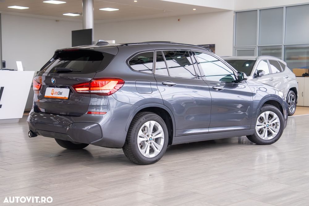 BMW X1 - 13
