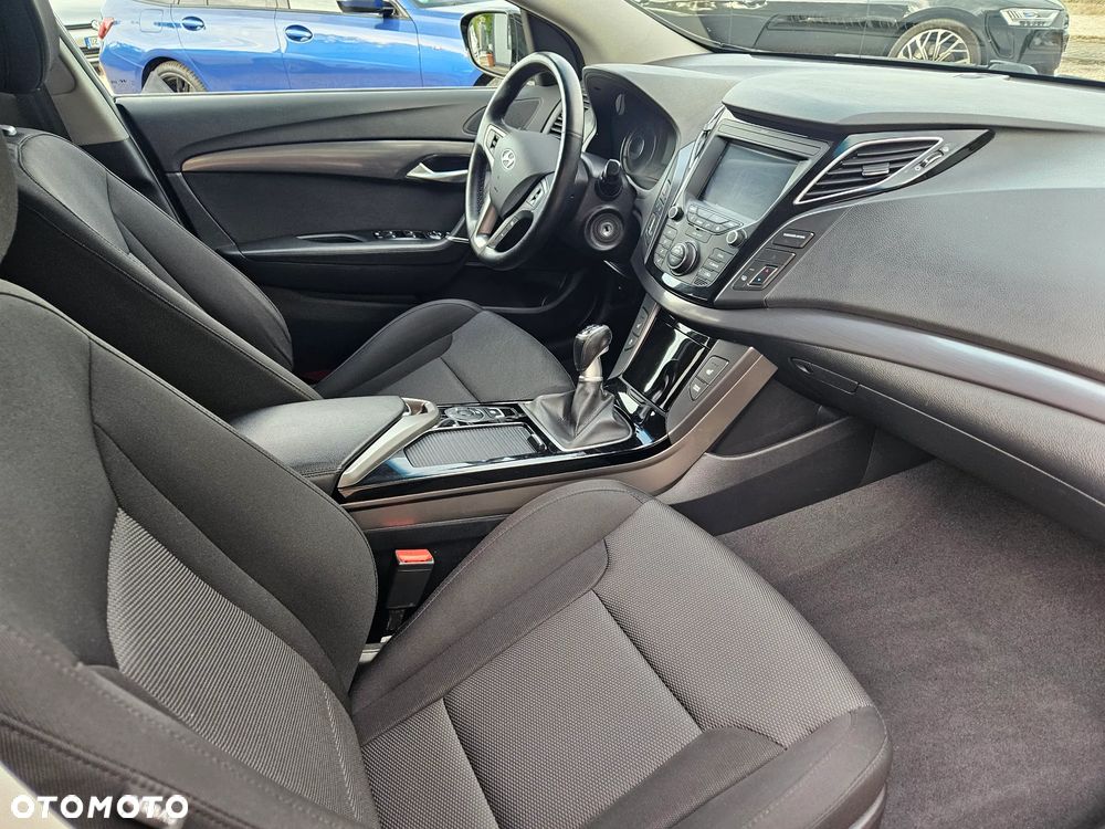 Hyundai i40 Kombi 2.0 Trend - 14